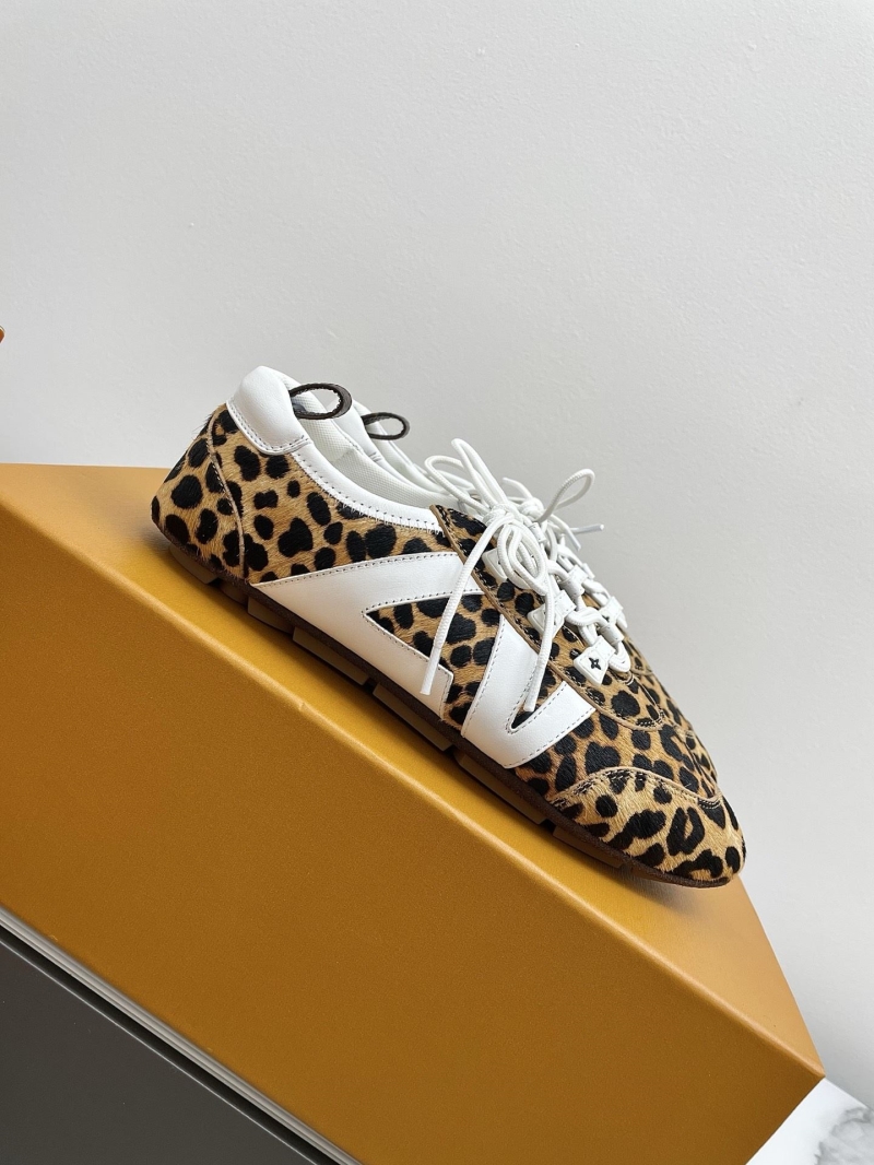 l0vis Vvtt0n trainer sneaker